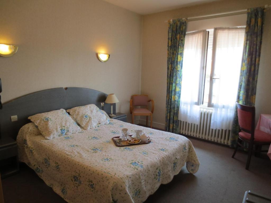 Hotellerie Du Centre Salies-du-Salat Экстерьер фото